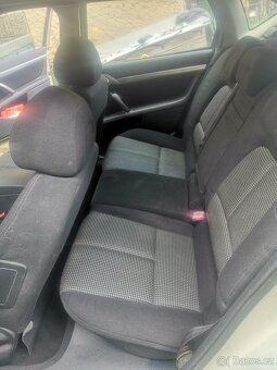 Prodám Peugeot 407 sw 2 litr NAFTA - 2
