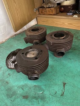 JAWA 250 - 2