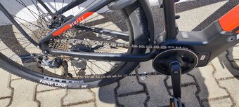 Rockmachine storm int e90 - 2