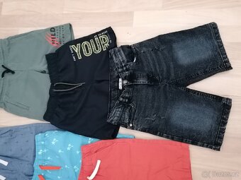 Chlapecké kraťasy vel. 140, 6 kusů - 2