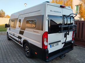 ADRIA TWIN SUPREME 640SGX 165PS Obytná vestavba Záruka - 2
