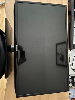 Televize 32" Samsung UE32EH5300 - 2