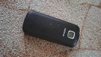 Nokia 2330 classic - 2