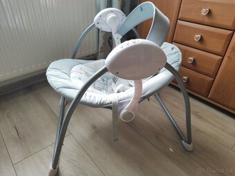 Dětské elektrické houpací křesílko - 2