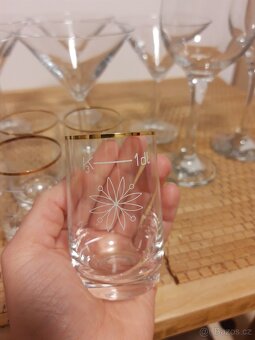 Skleničky, váza - 2