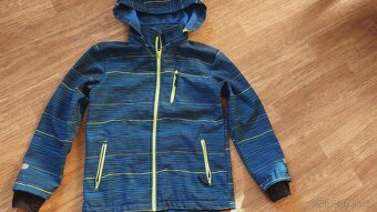 Modrá softshellová bunda vel. 134/140 - 2