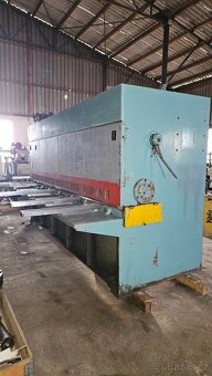 Nůžky tabulkové CNTA 3150/10A - 2