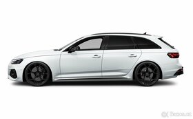 Audi RS4 COMPETITION MATRIX VIRTUAL B&O V-MAX NOVÝ VŮZ - 2