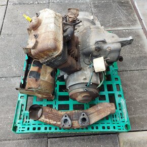 NSU - motor s příslušenstvím - 2