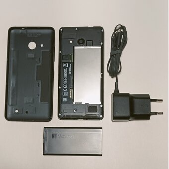 Microsoft Lumia 550, mobilní telefon - 2