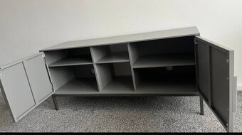 Stolek pro TV - 2
