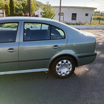 Škoda Octavia - 2