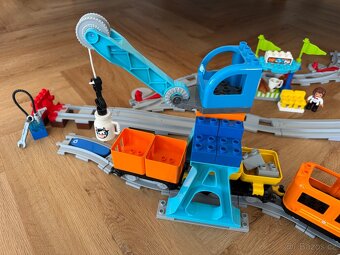 Lego Duplo 10875 Nákladní vlak - 2