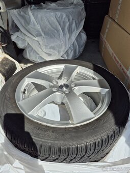 NOKIAN TYRES WR SUV 4 235/50 R 18 101V - 2