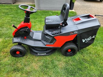 Vega T66R zahradní rider - 2