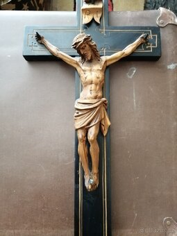 Ježíš na kříži - 2
