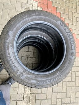 Letní pneu Michelin 205/60/16 - 2