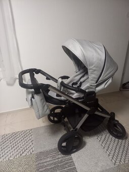 Kočarek Invictus - 2
