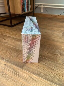 PRISMATIC SUPER PREMIUM BOX - 2