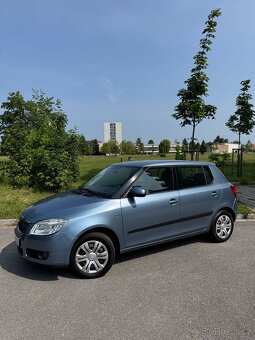 Škoda Fabia II 1.4 16V Ambiente - 2