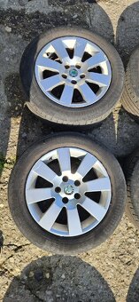 Alu kola r16, 5x112, octavia letní 205/55 - 2