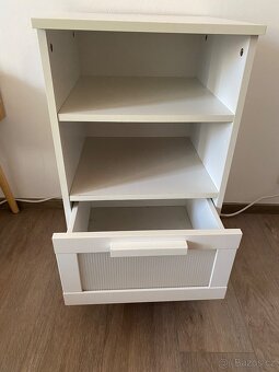 Bílý noční stolek nebo skříňka IKEA - 2