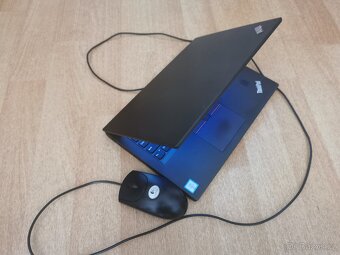 Ultrabook Lenovo Thinkpad X270 Intel i5, SSD, podsvicena klv - 2