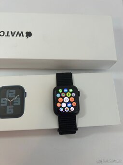 Apple watch SE 2.generace 40mm - 2
