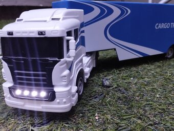 RC tahač + návěs (50cm) - 2