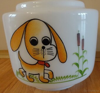 Retro dětský lustr se psem – skleněné stínidlo, 70.–80. léta - 2