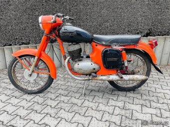 Jawa 250/590 Sport bez TP - 2