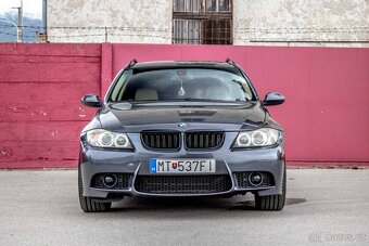 BMW Rad 3 Touring 320 i 150k A/T - 2