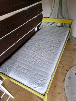 Jednolůžko Ikea, matrace a chránič matrace. Dobrý stav. - 2