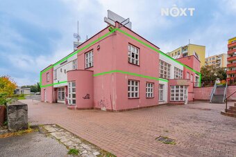 Pronájem komerční Obchodní prostory, 753㎡ - 2