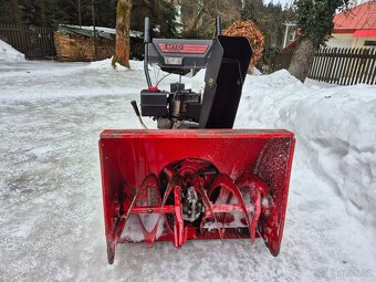 Sněhová fréza pásová MTD šířka 66 cm - 2
