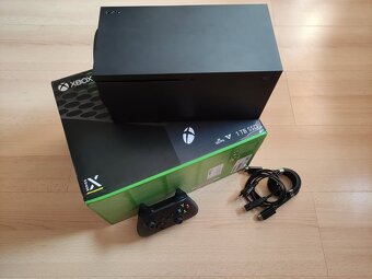 Xbox Series X 1 TB černý - 2