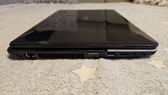 Prodám notebook ASUS / 4/500GB - 2