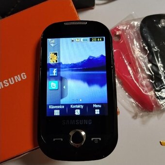 Samsung GT-S3650 - 2