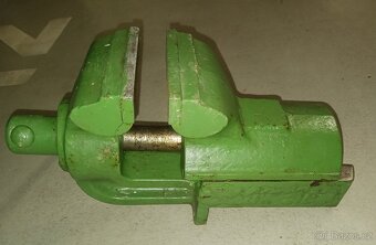 Stolní svěrák - 2