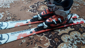 Dětské lyže 110 cm. + lyžáky 21,5 cm. ROSSIGNOL - 2
