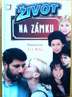 Život na zámku - dvě knihy s podpisy herců - 2