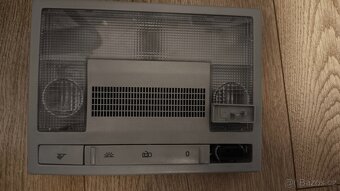 Lampičky - osvětlení interiéru VW Polo - 2