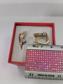 Zlaté náušnice s kamínky - 2