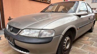 Opel Vectra B 16i 16v - 2