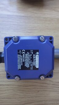 koncový spínač - 2