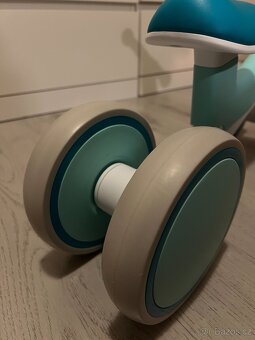 Odrážedlo Lionelo - 2