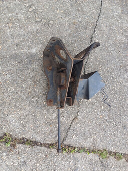 MAN TGA TGX TGS držák rezervy - 2