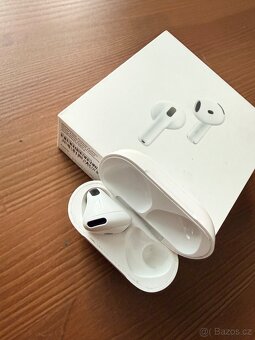 Apple AirPods - 2