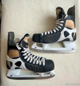 CCM 952 Super Tacks Prolite vel. 38 - 2