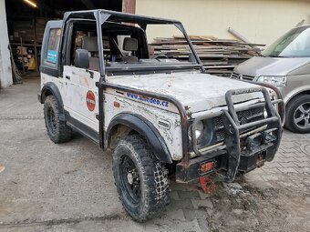 Suzuki Samurai - 2